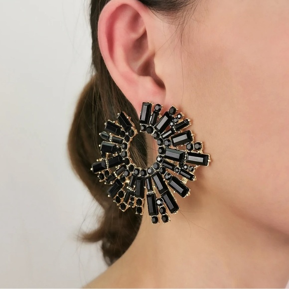 Black Crystal Starburst Oversized Earrings - Picture 9 of 17